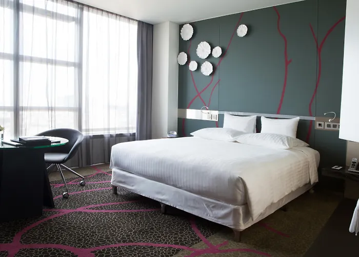 Pullman Saigon Centre